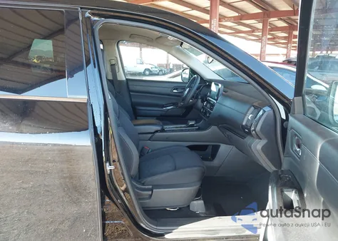 2022 Nissan Pathfinder Sv 2Wd from USA, damaged, VIN 5N1DR3BA2NC205741